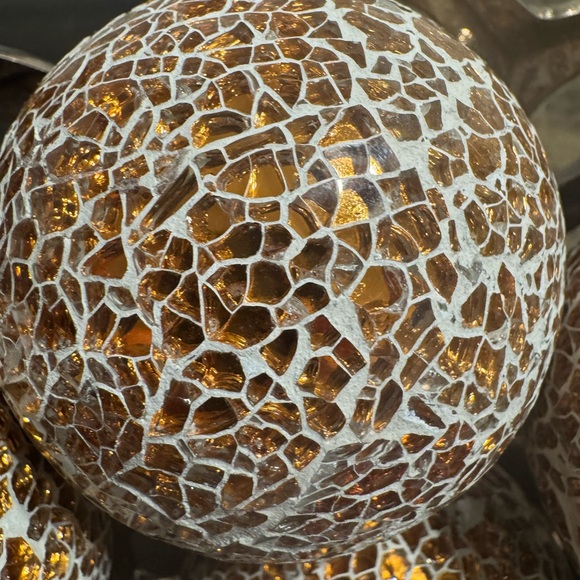 Set of 12 Decorative Mosaic Glass Spheres (Copper Gold color) - Picture 7 of 7